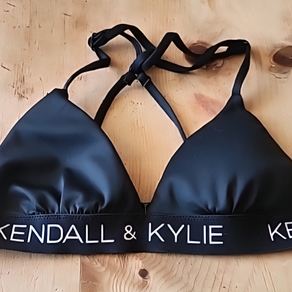 Kendall & Kylie Black and White Bikini Top